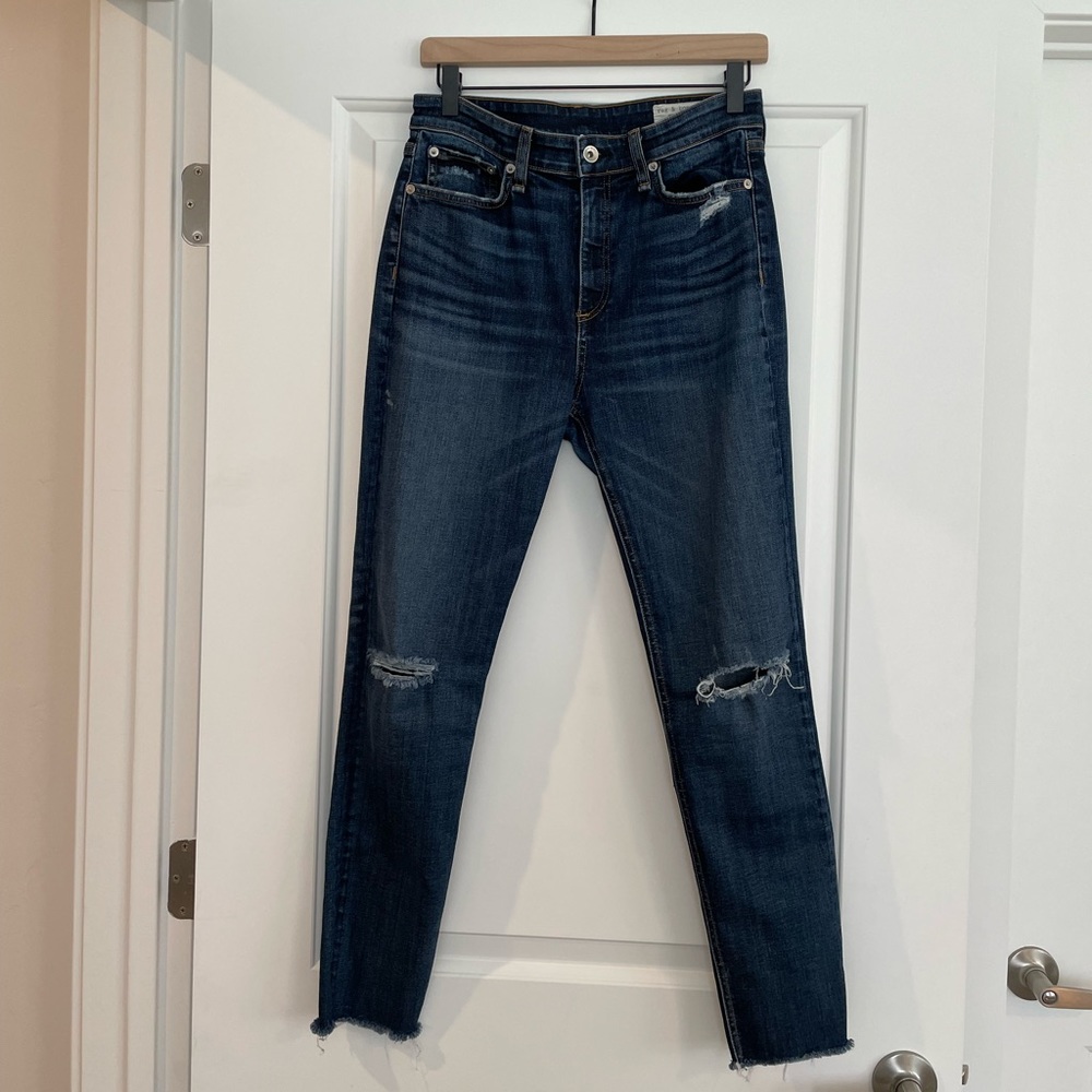 Rag and Bone distressed skinny jeans!! Never worn.